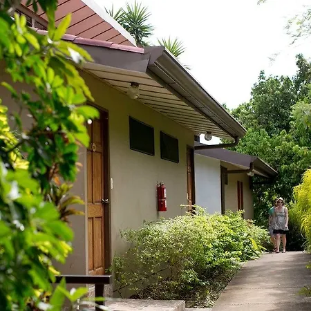 Pura Vida Retreat & Spa-3